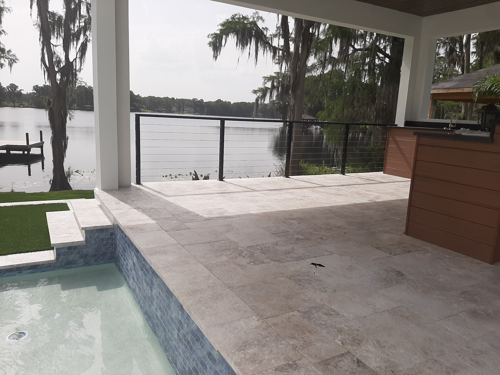 Handrail Cable fence installation in Tampa, FL — Vilo Fence