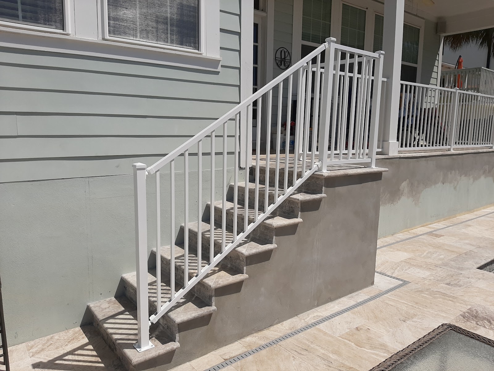 Handrail Mechanical fence installation in Tampa, FL — Vilo Fence