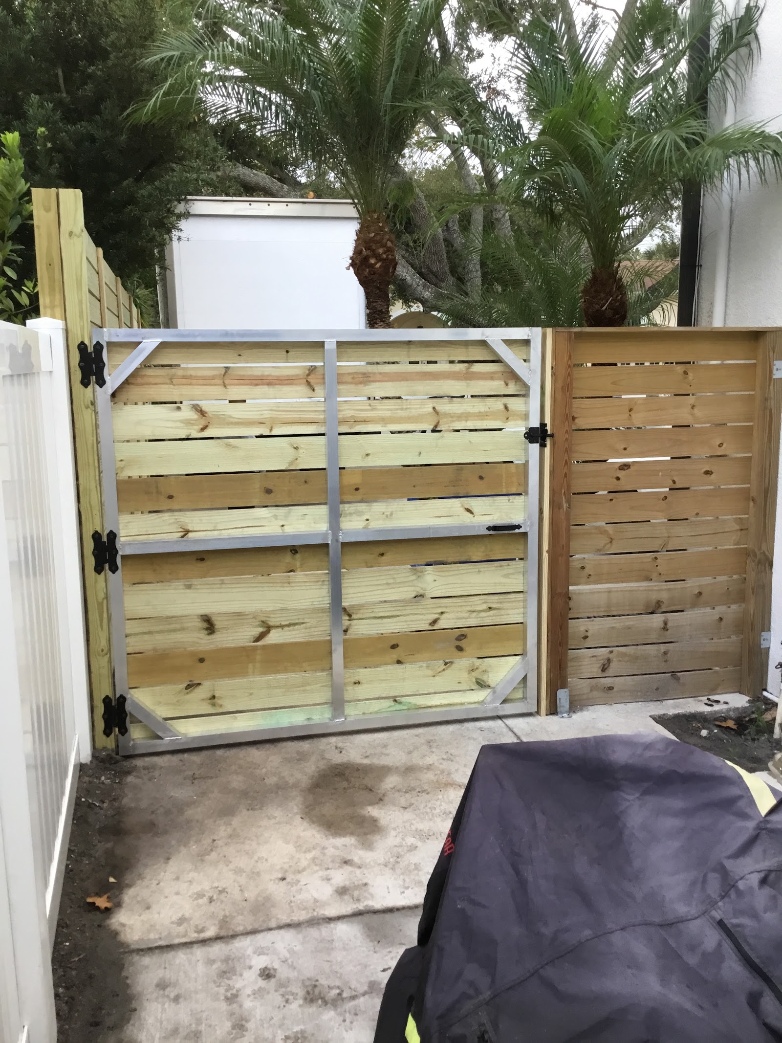 Wood Horizontal fence installation in Tampa, FL — Vilo Fence